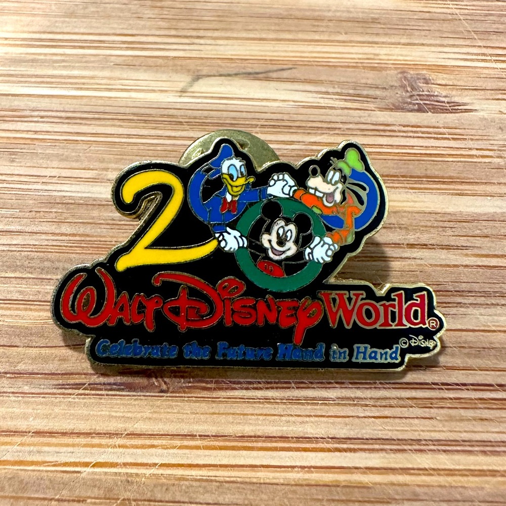 Disney Collectors Pin